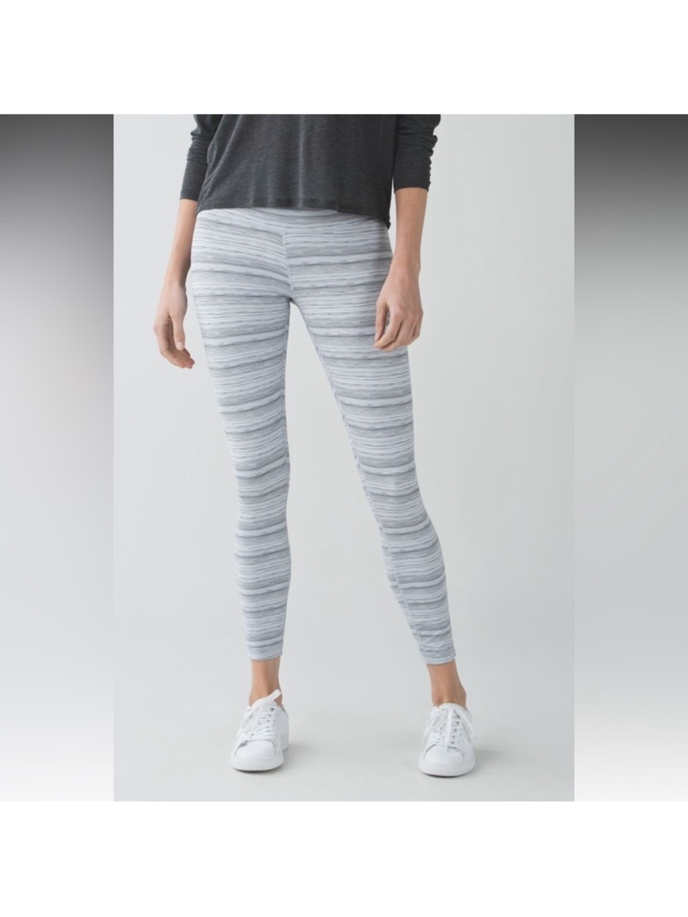 Lululemon High Times Pant *Luxtreme Cyber Stripe White Silver Fox Sz 8
